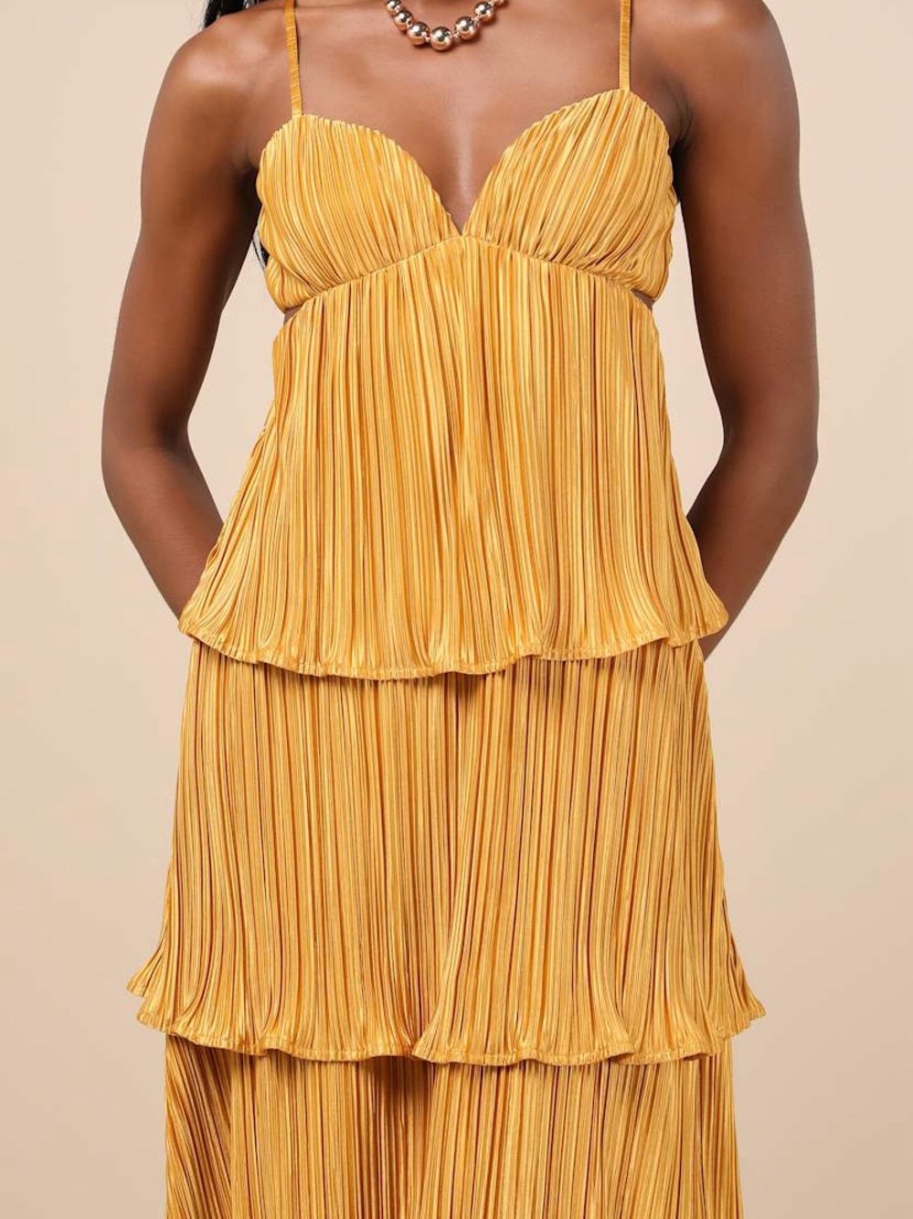 Lulu's Women’s Marigold Tiered Pleated Maxi Wedding Guest Dress Small - Picture 4 of 15